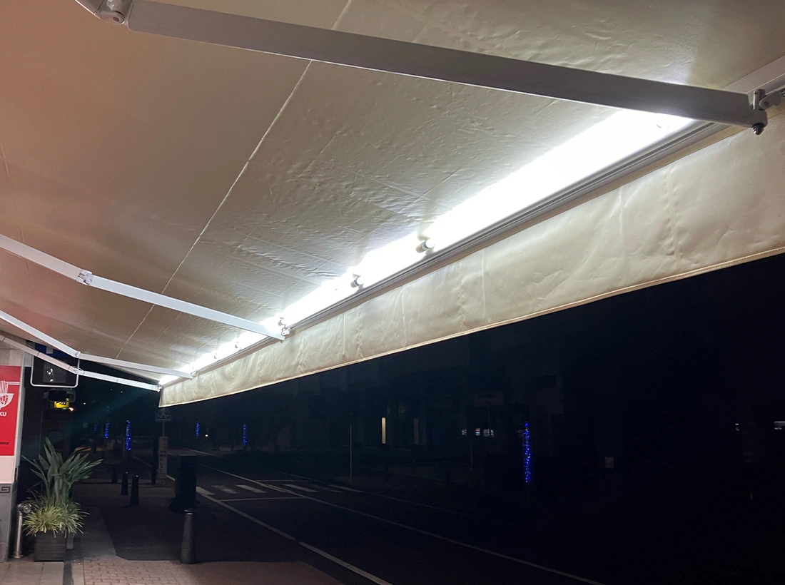 新横浜ラーメン博物館様のオーニングライト