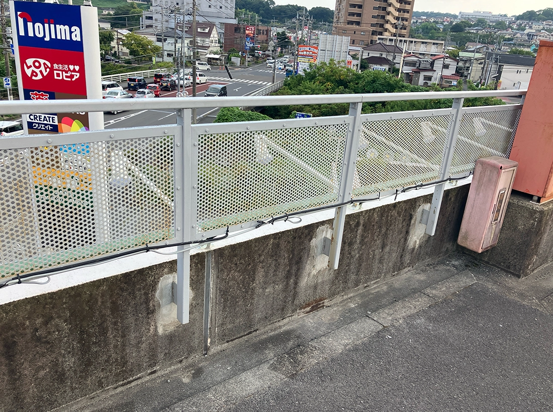 買取専門いくらや_秦野店様のパネル看板配線